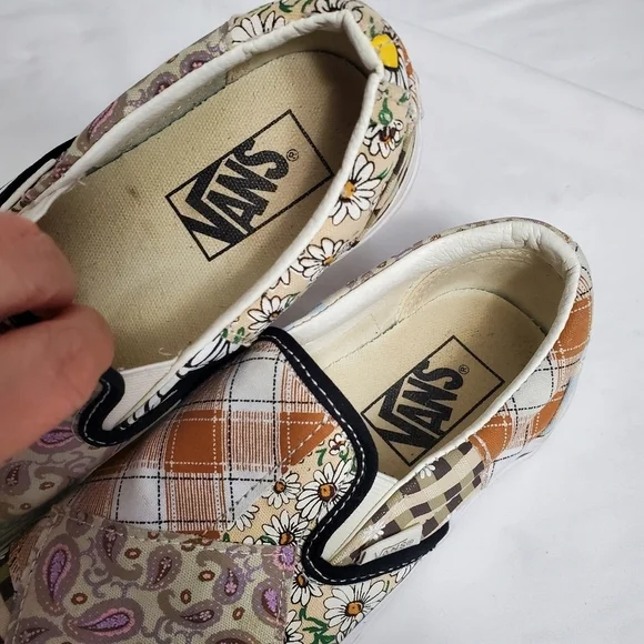 Vans Floral Slip On Sneakers - Picture 4 of 7